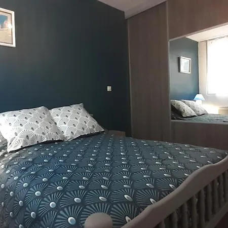 Maison Pour 2 à 4 Personnes Avec Jardin Proche De La Et Des Commerces Casa vacanze Royan