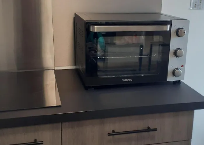 Maison Pour 2 A 4 Personnes Avec Jardin Proche De La Et Des Commerces *